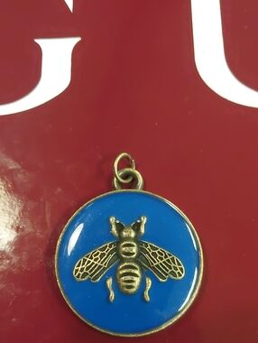 New GG Blue Enamel & Brass Round Bee Charm Pendant